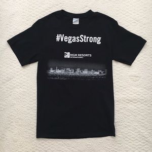 Vegas Strong T-Shirt Graphic Tee Size Small